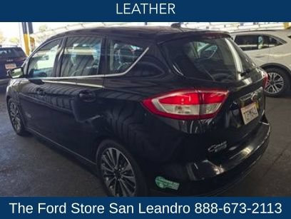 Certified 2017 Ford C-MAX Energi Titanium FWD image 5