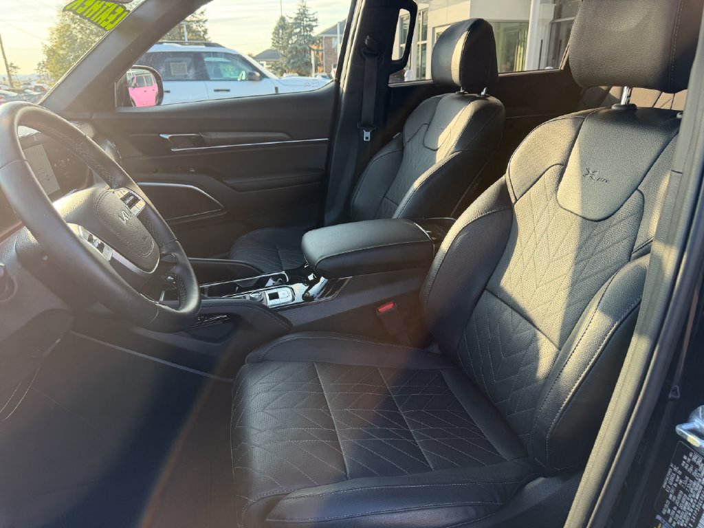 Used 2024 Kia Telluride SX X-Pro AWD/4WD image 13