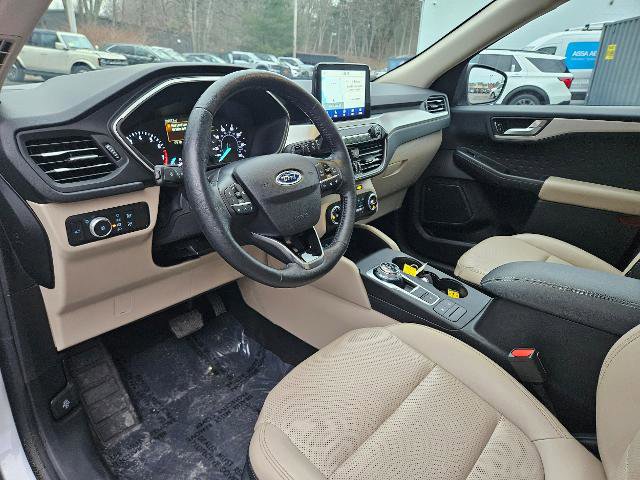 Certified 2020 Ford Escape SEL image 16