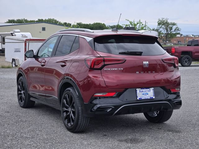 Used 2024 Buick Encore GX Sport Touring w/ Experience Buick Package FWD image 5