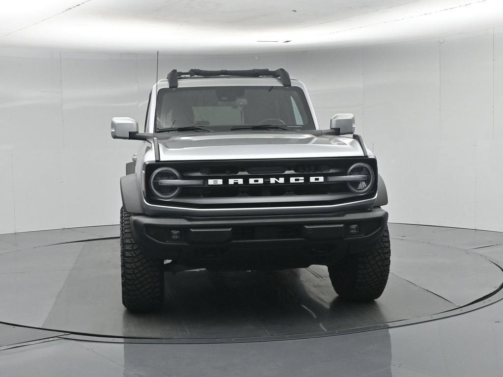 Certified 2023 Ford Bronco Outer Banks w/ Sasquatch Package AWD/4WD image 32
