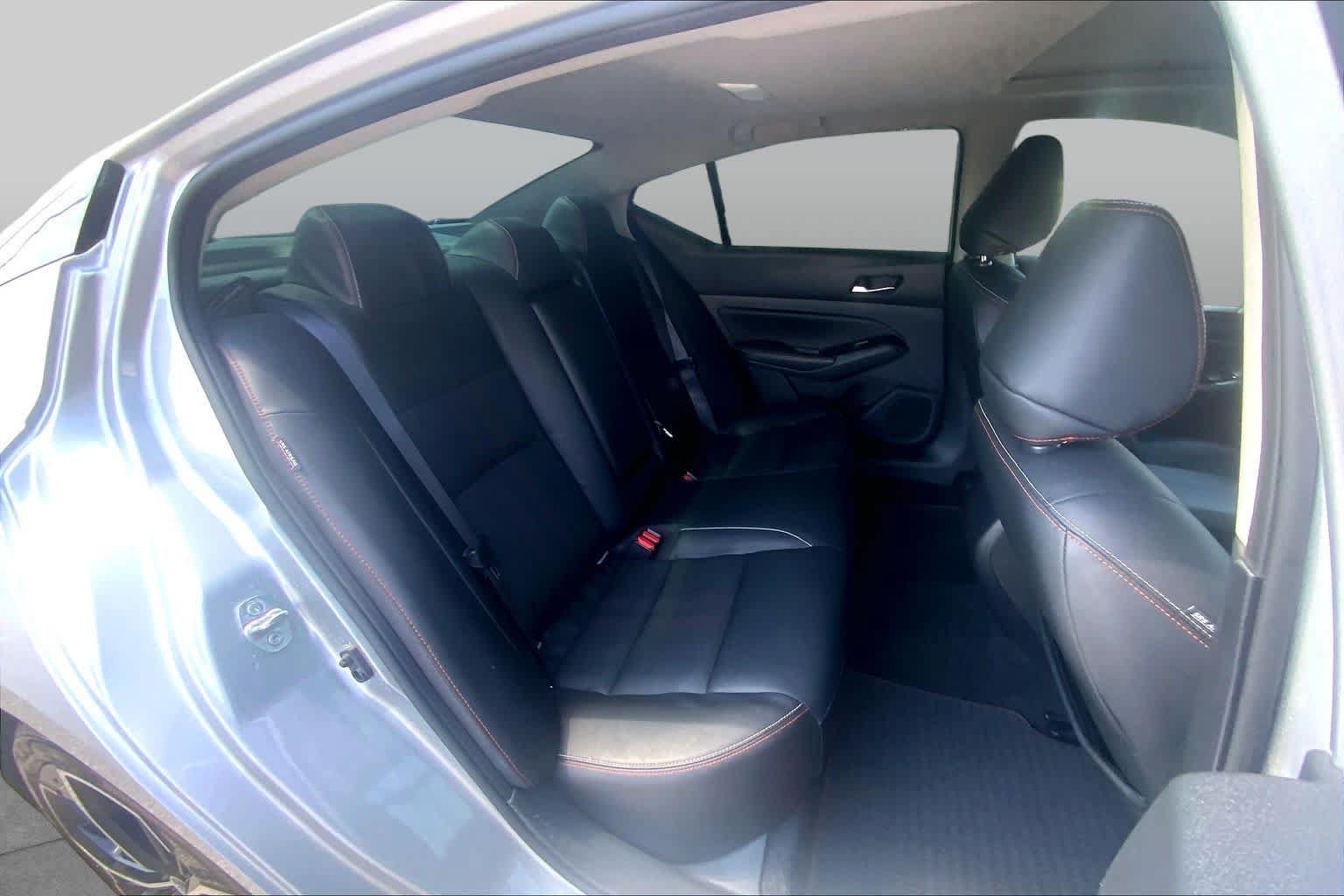 Used 2024 Nissan Altima 2.5 SR w/ SR Premium Package FWD image 20