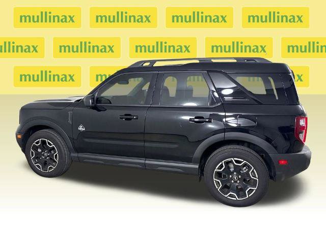 Certified 2025 Ford Bronco Sport Outer Banks w/ Outer Banks Tech Package+ AWD/4WD image 17