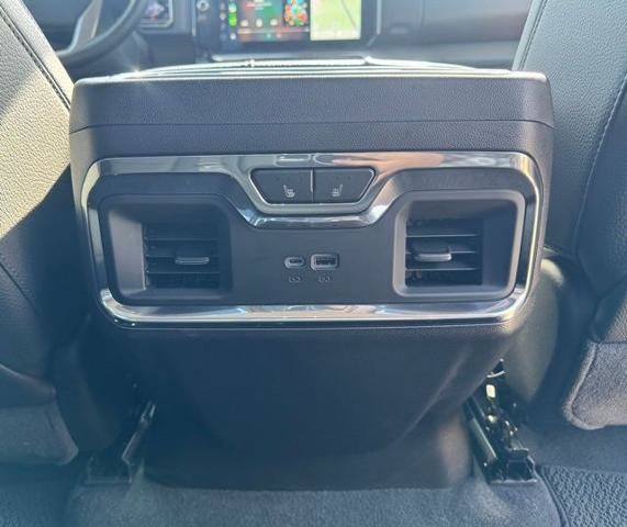 Used 2024 GMC Sierra 1500 Denali w/ Technology Package AWD/4WD image 18