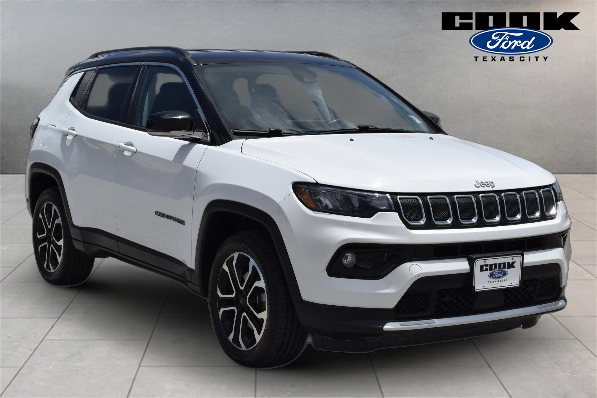 Used 2022 Jeep Compass Limited AWD/4WD image 2