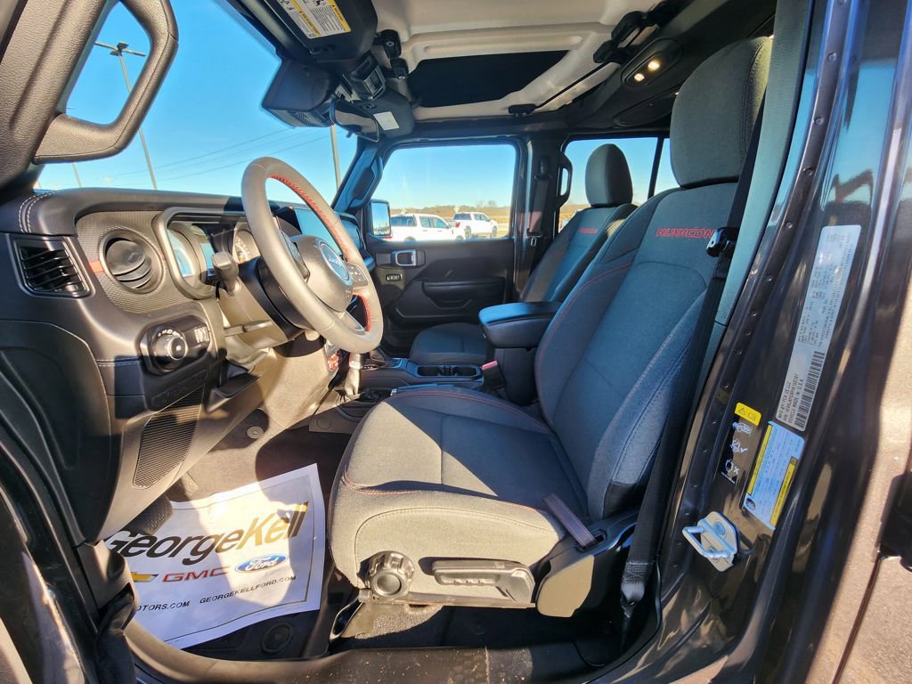 Used 2024 Jeep Wrangler Unlimited Rubicon w/ XTREMEE 35" Tire Package image 21