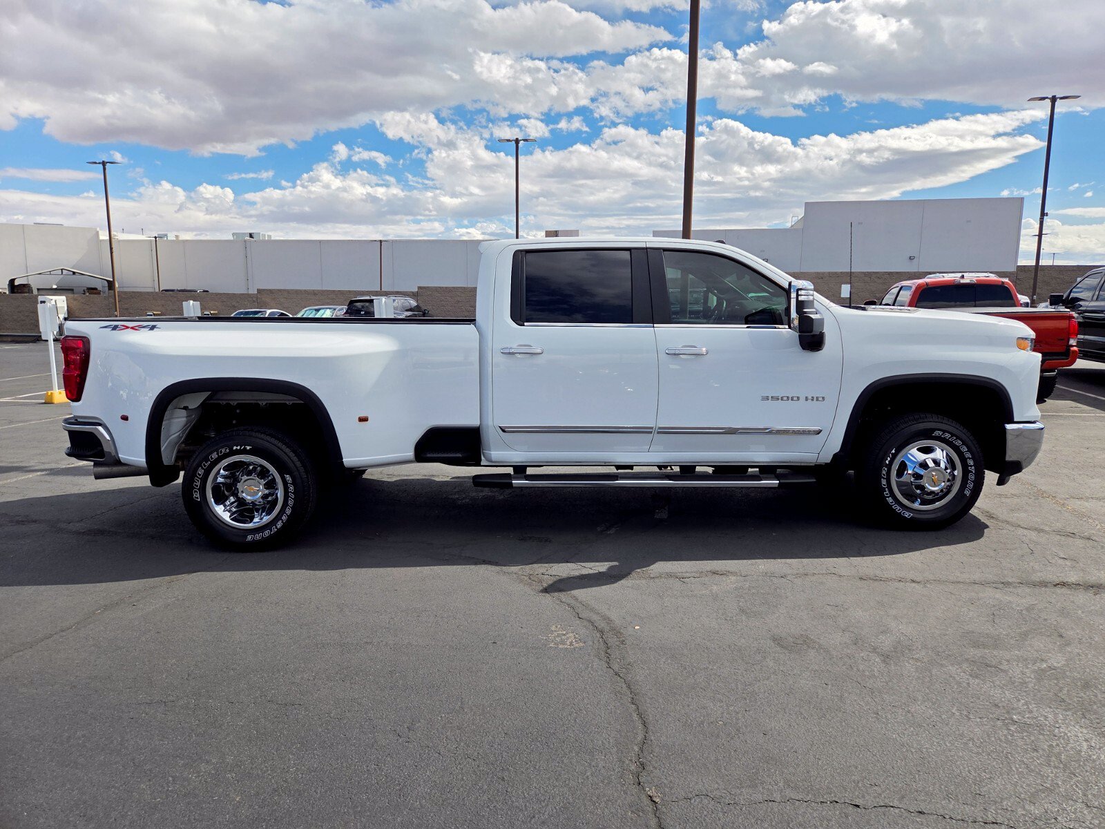 Used 2025 Chevrolet Silverado 3500 LT w/ Safety Package AWD/4WD image 7