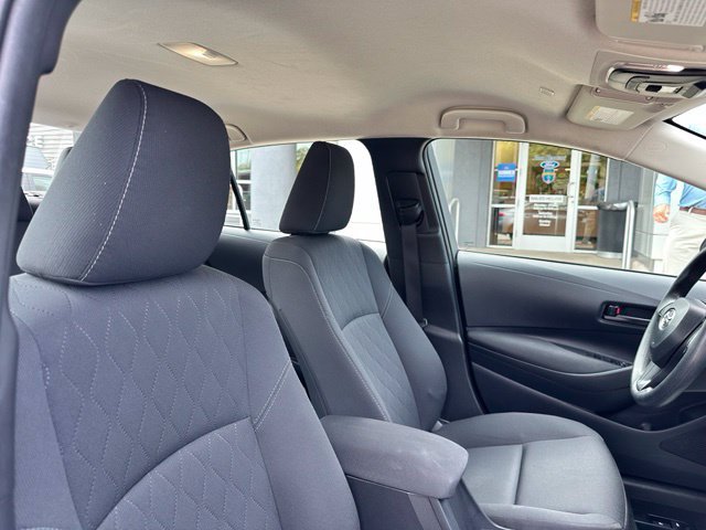 Used 2025 Toyota Corolla LE FWD image 45