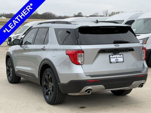 Certified 2023 Ford Explorer Limited w/ Limited Technology Package image 4