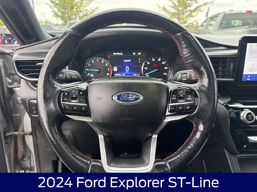 Certified 2024 Ford Explorer ST-Line w/ Class IV Trailer Tow Package AWD/4WD image 14