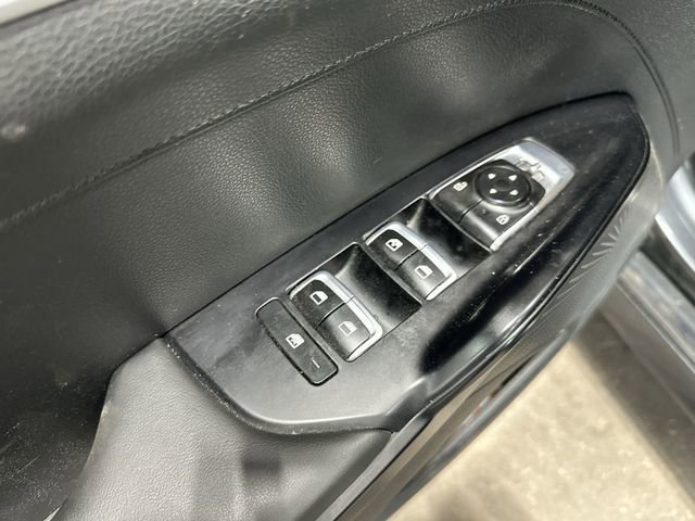Used 2023 Kia K5 LXS image 19