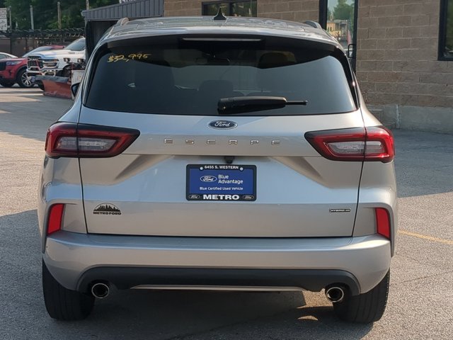 Certified 2024 Ford Escape ST-Line Select AWD/4WD image 5