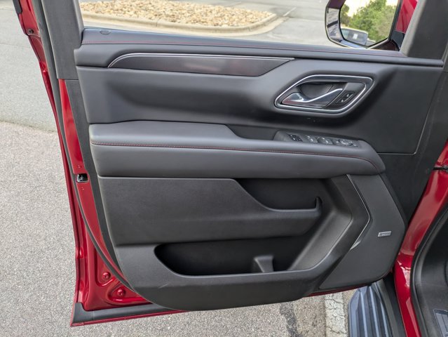 Used 2023 Chevrolet Tahoe RST RWD image 15