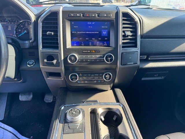 Certified 2021 Ford Expedition Max XLT image 17