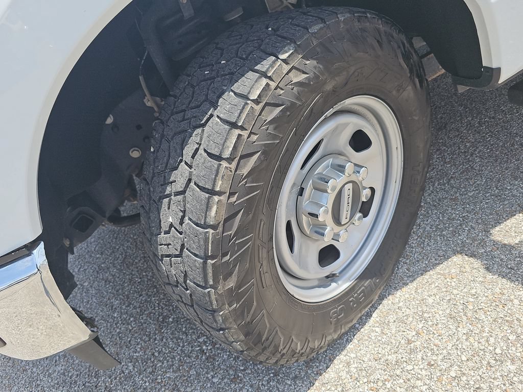 Certified 2023 Ford F350 XL w/ 360-Degree Camera Package RWD image 31