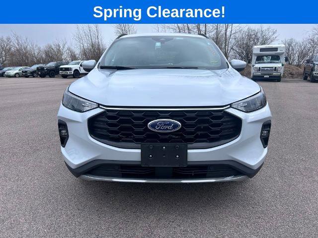 Certified 2025 Ford Escape ST-Line Select AWD/4WD image 9