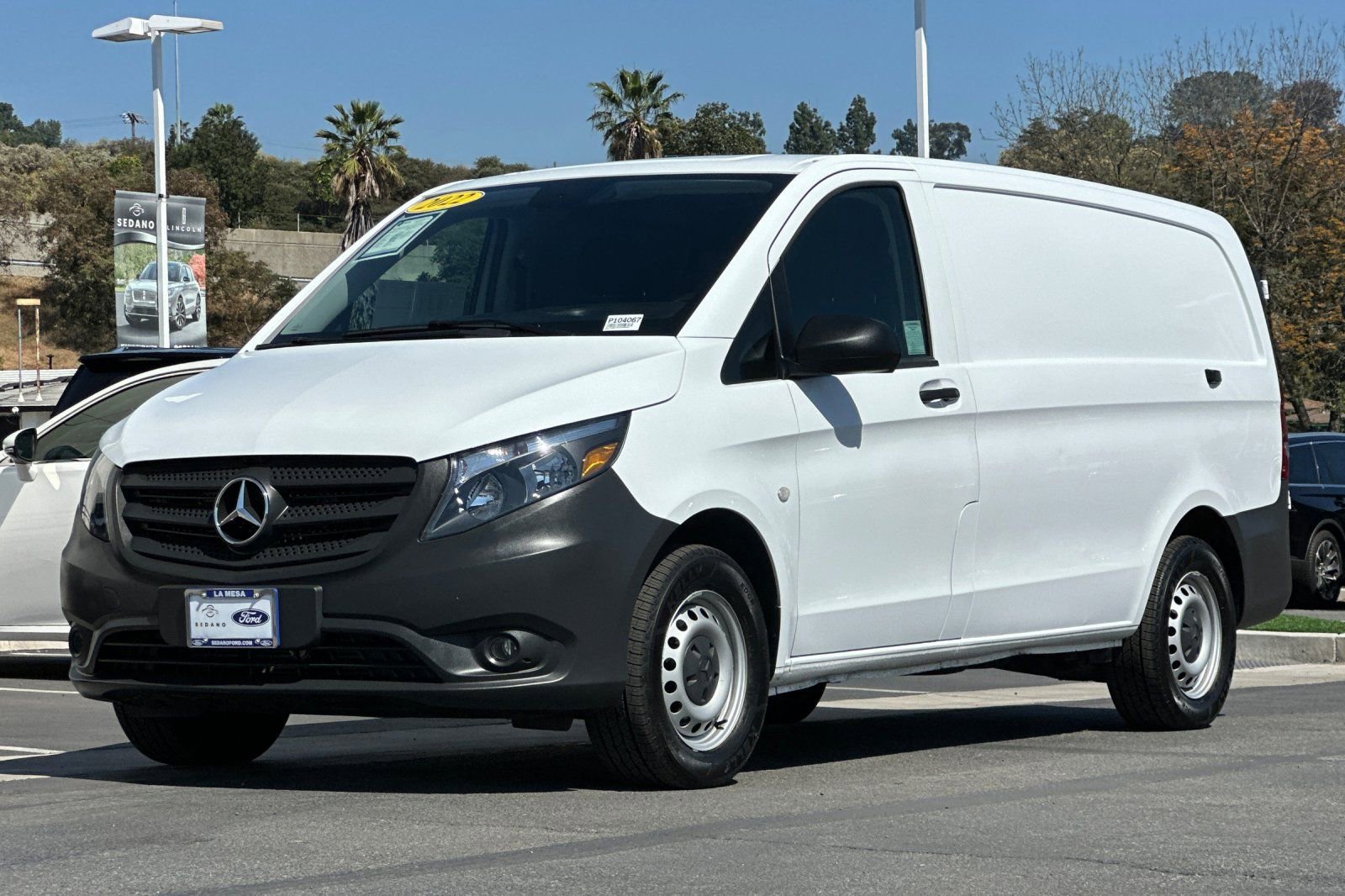 Used 2022 Mercedes-Benz Metris image 7