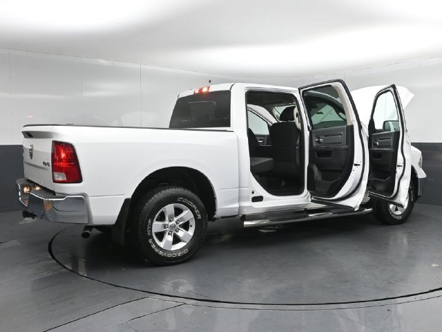 Used 2021 RAM 1500 Classic SLT AWD/4WD image 52