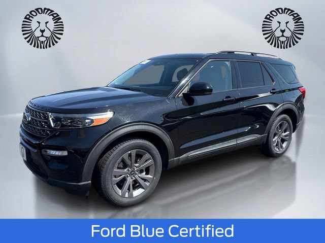Certified 2022 Ford Explorer XLT w/ Equipment Group 202A