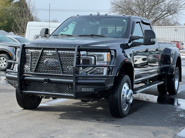Certified 2022 Ford F450 Lariat w/ Lariat Ultimate Package image 56