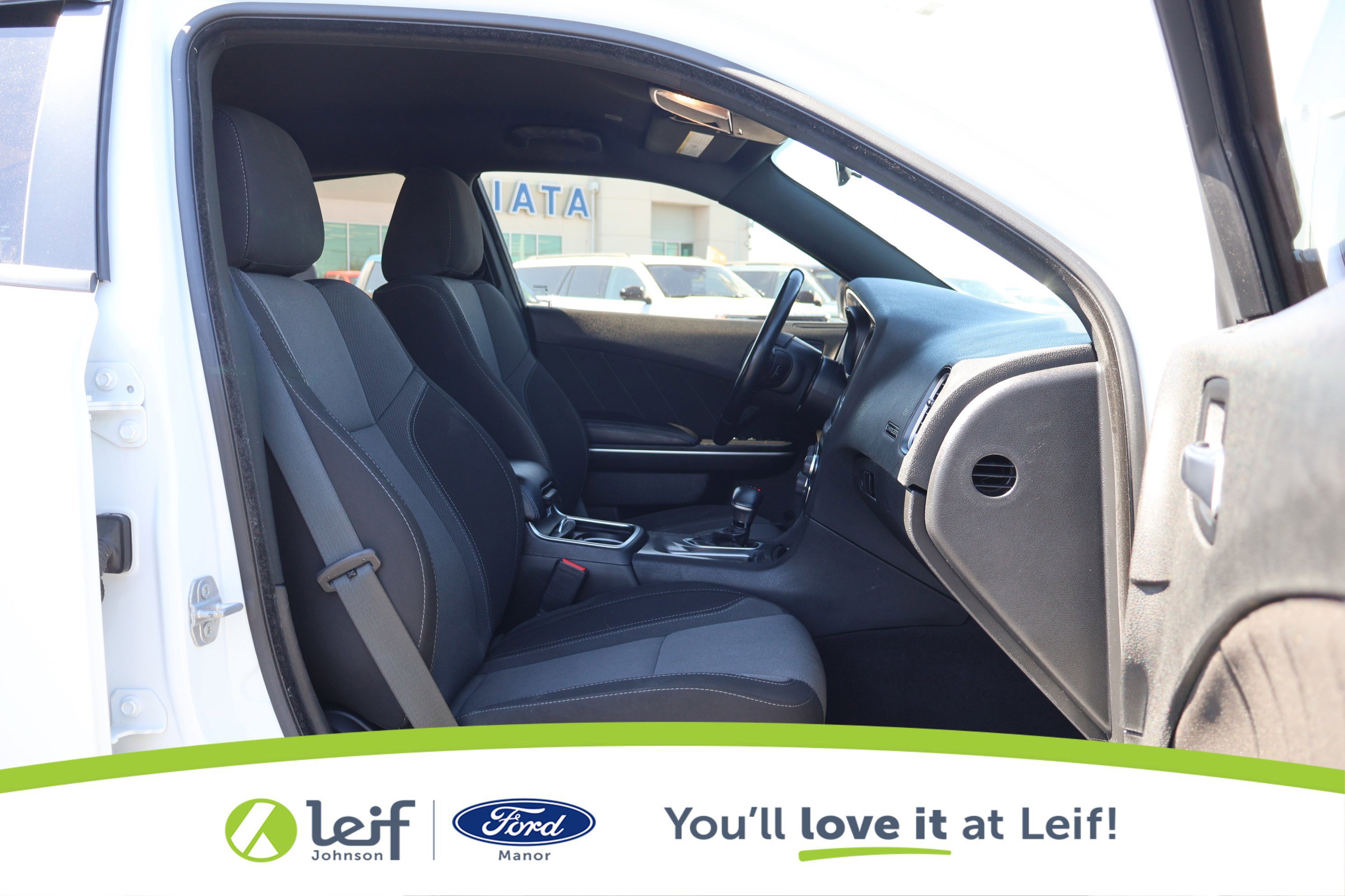 Used 2021 Dodge Charger SXT image 32