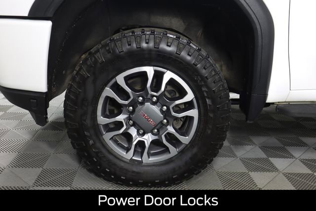 Used 2022 GMC Sierra 2500 AT4 image 21