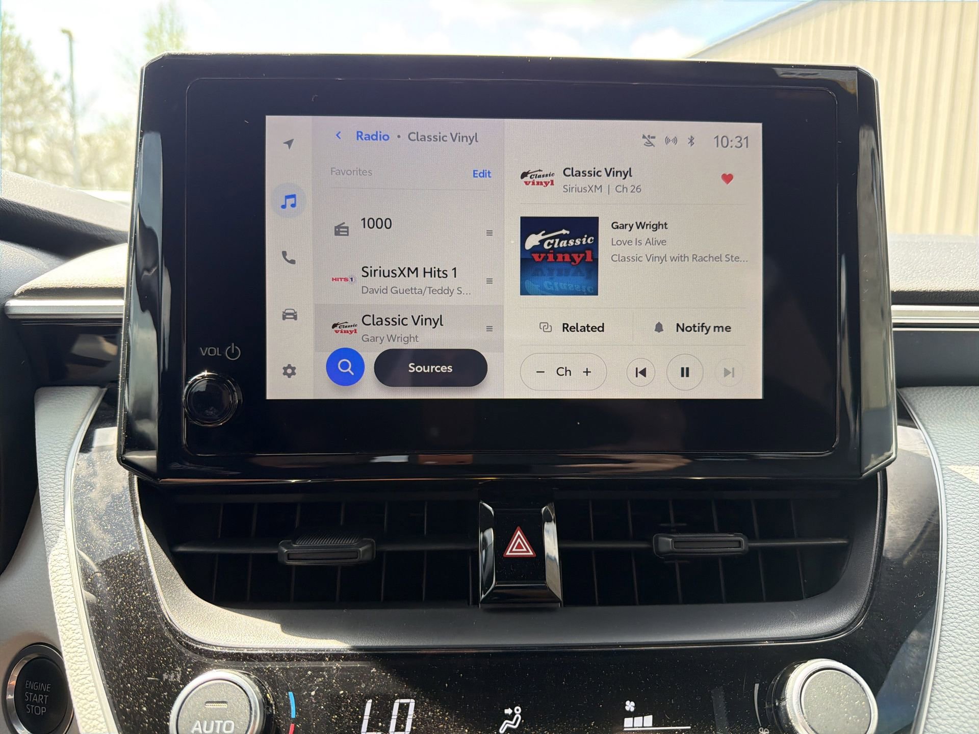 Used 2024 Toyota Corolla SE image 15