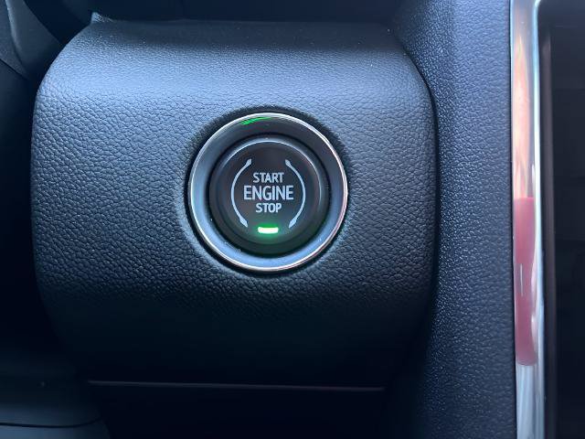 Used 2026 GMC Acadia Elevation w/ Black Edition AWD/4WD image 25