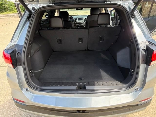 Used 2024 Chevrolet Equinox RS FWD image 23