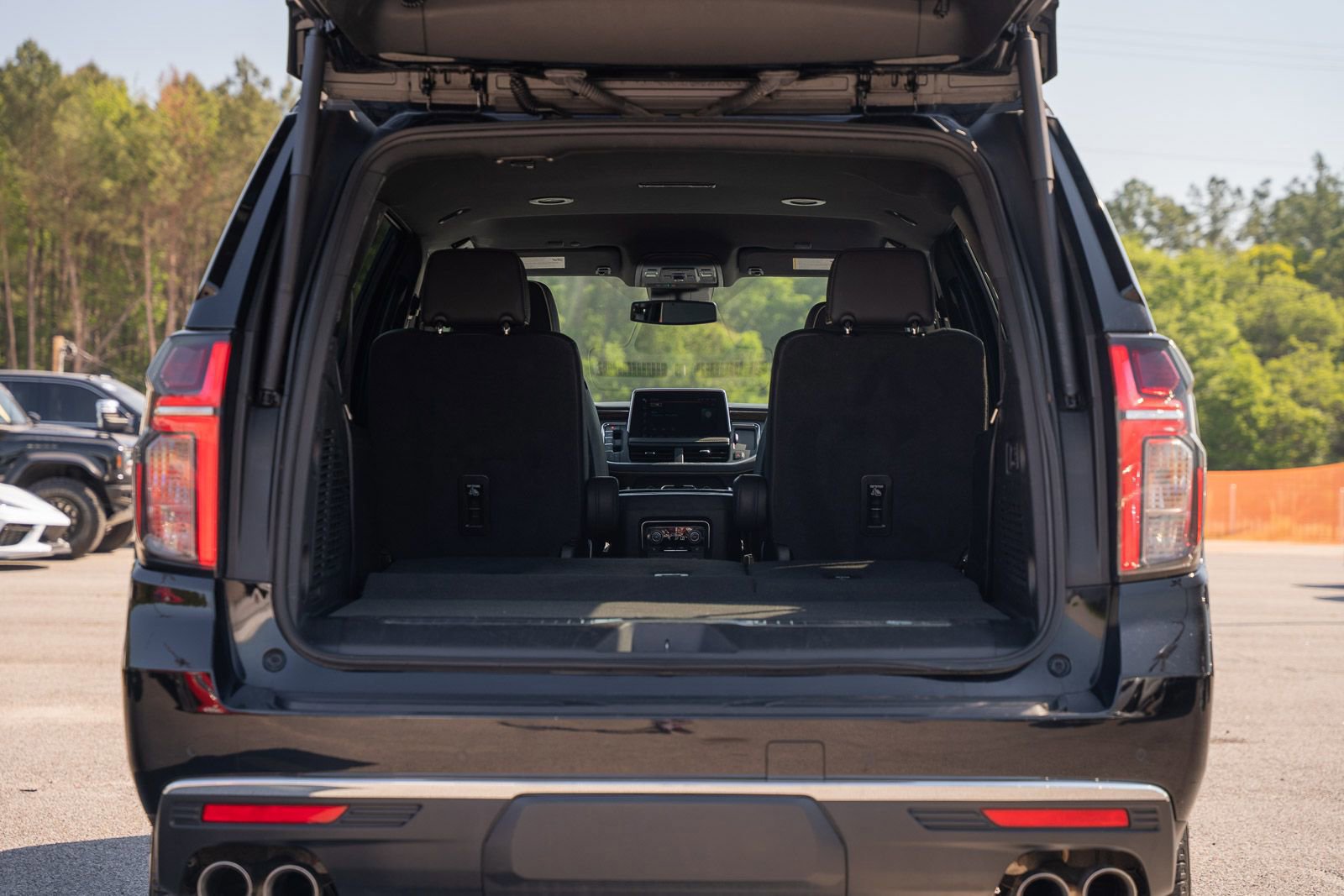 Used 2024 Chevrolet Tahoe Premier image 19