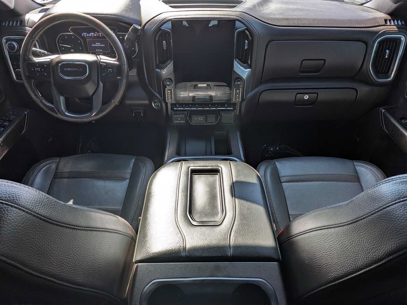 Used 2021 GMC Sierra 3500 Denali w/ Technology Package AWD/4WD image 19
