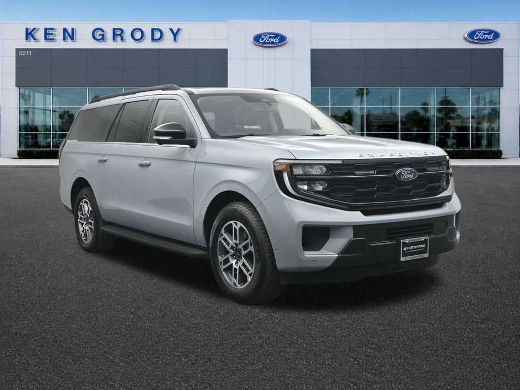 Certified 2025 Ford Expedition Max Active RWD image 1