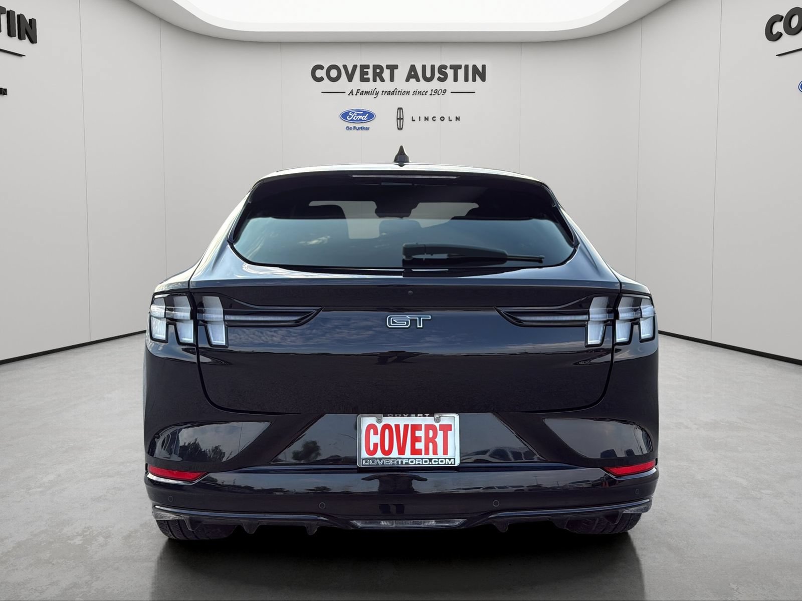 Certified 2023 Ford Mustang Mach-E GT AWD/4WD image 4