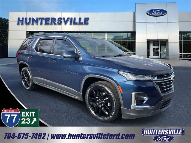 Used 2022 Chevrolet Traverse LT