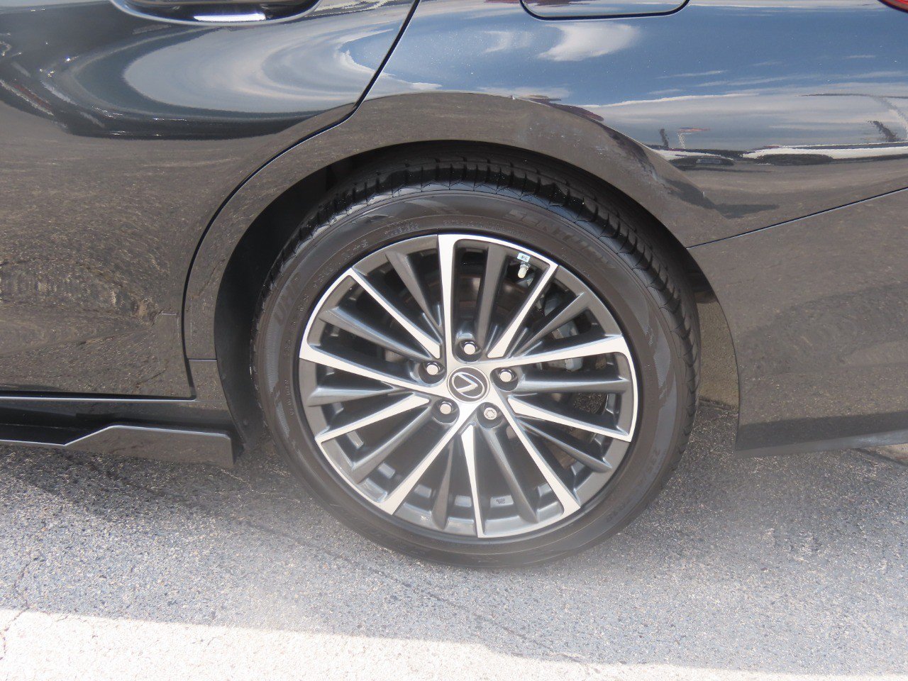 Used 2022 Lexus ES 350 w/ Premium Package FWD image 21