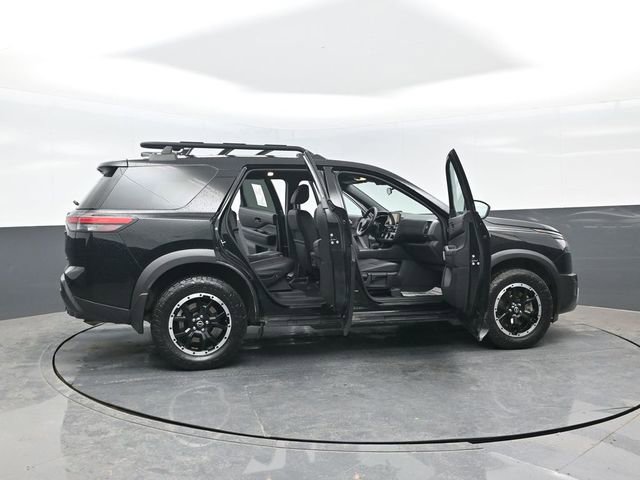 Used 2025 Nissan Pathfinder Rock Creek AWD/4WD image 25