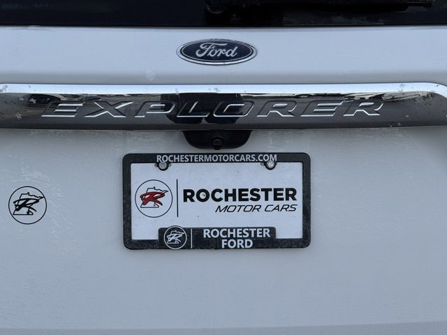 Certified 2020 Ford Explorer XLT w/ Equipment Group 202A image 42