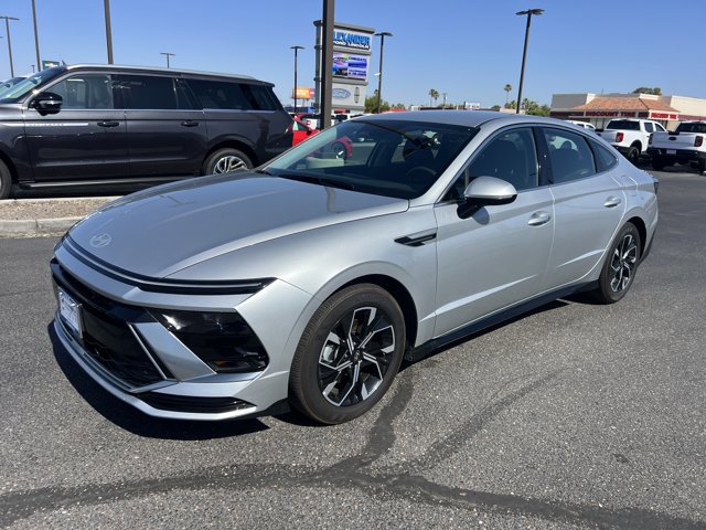 Used 2025 Hyundai Sonata SEL FWD image 18