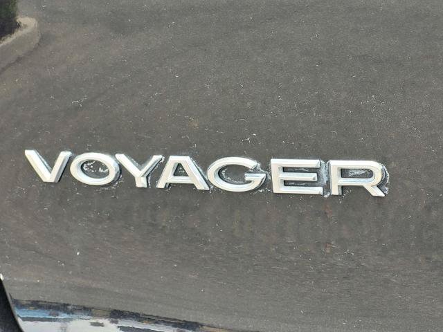 Used 2021 Chrysler Voyager LX FWD image 11