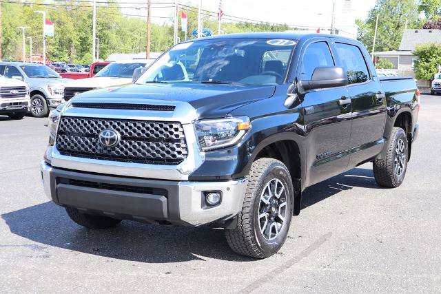 Used 2021 Toyota Tundra SR5 w/ TRD Off-Road Package AWD/4WD image 12
