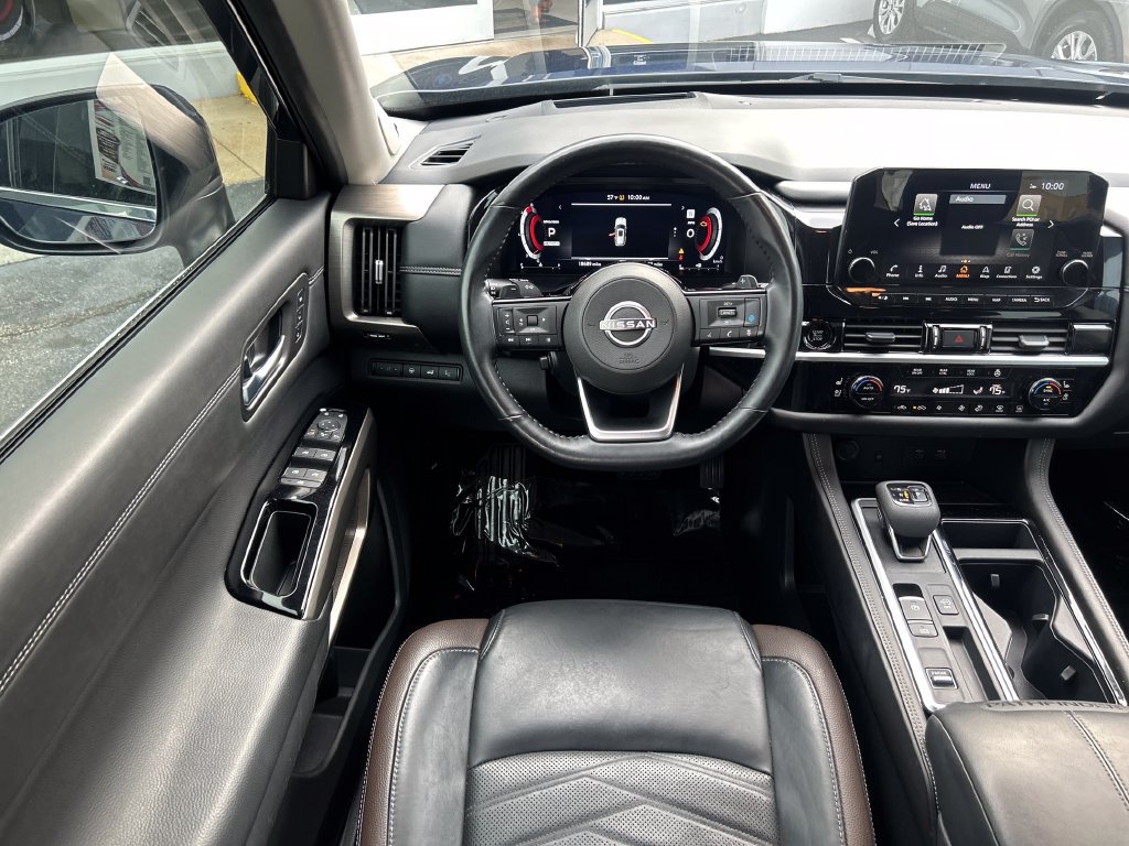 Used 2025 Nissan Pathfinder Platinum w/ Cargo Package FWD image 16