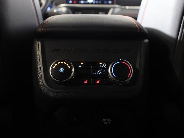 Certified 2025 Ford Explorer ST-Line w/ Premium Package image 21
