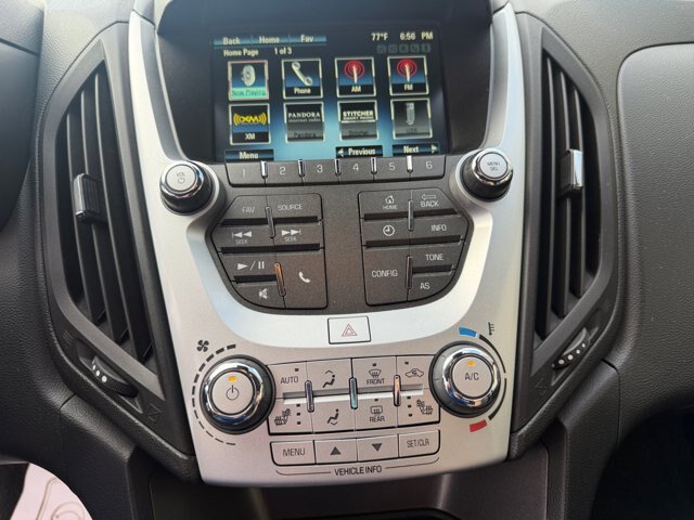 Used 2017 Chevrolet Equinox LT w/ Convenience Package AWD/4WD image 16