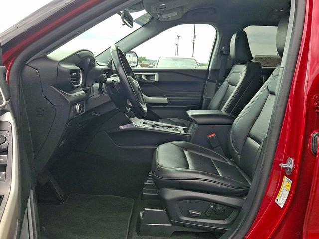 Certified 2020 Ford Explorer XLT w/ Equipment Group 202A AWD/4WD image 15