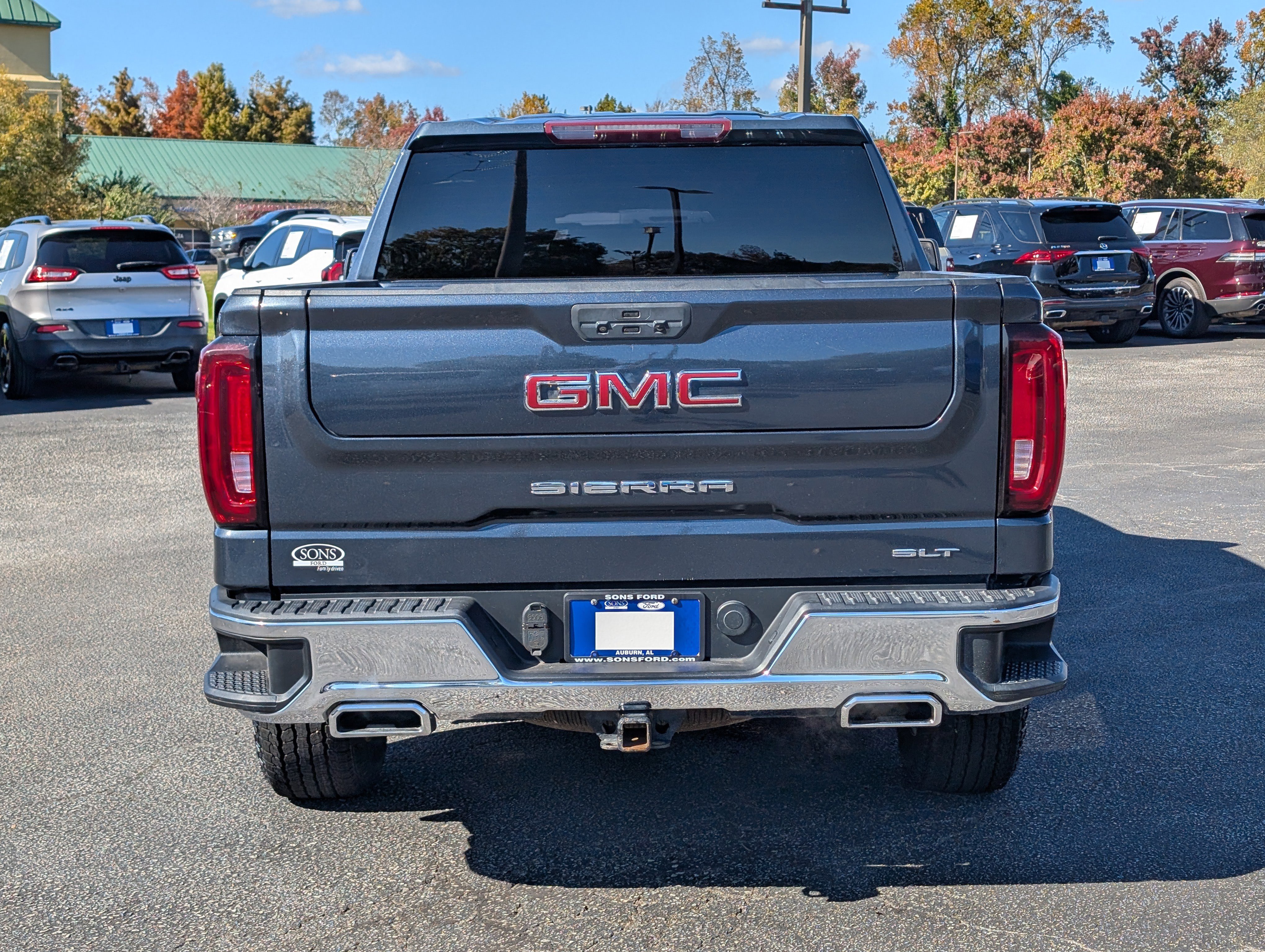 Used 2021 GMC Sierra 1500 SLT w/ X31 Off-Road Package image 10