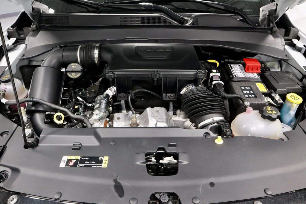 Used 2024 Jeep Compass Limited image 17