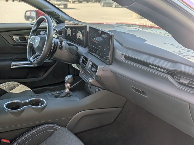 Certified 2025 Ford Mustang GT RWD image 33