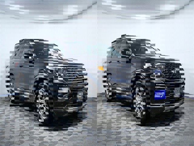 Certified 2023 Ford Explorer XLT w/ Equipment Group 202A image 1