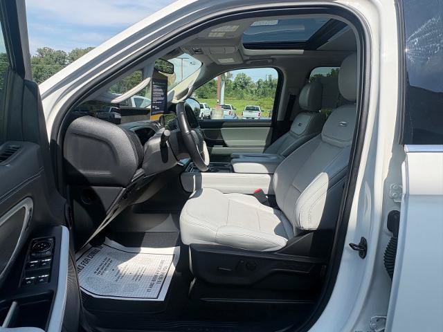 Certified 2025 Ford Expedition Max Platinum w/ Driver's Package AWD/4WD image 12