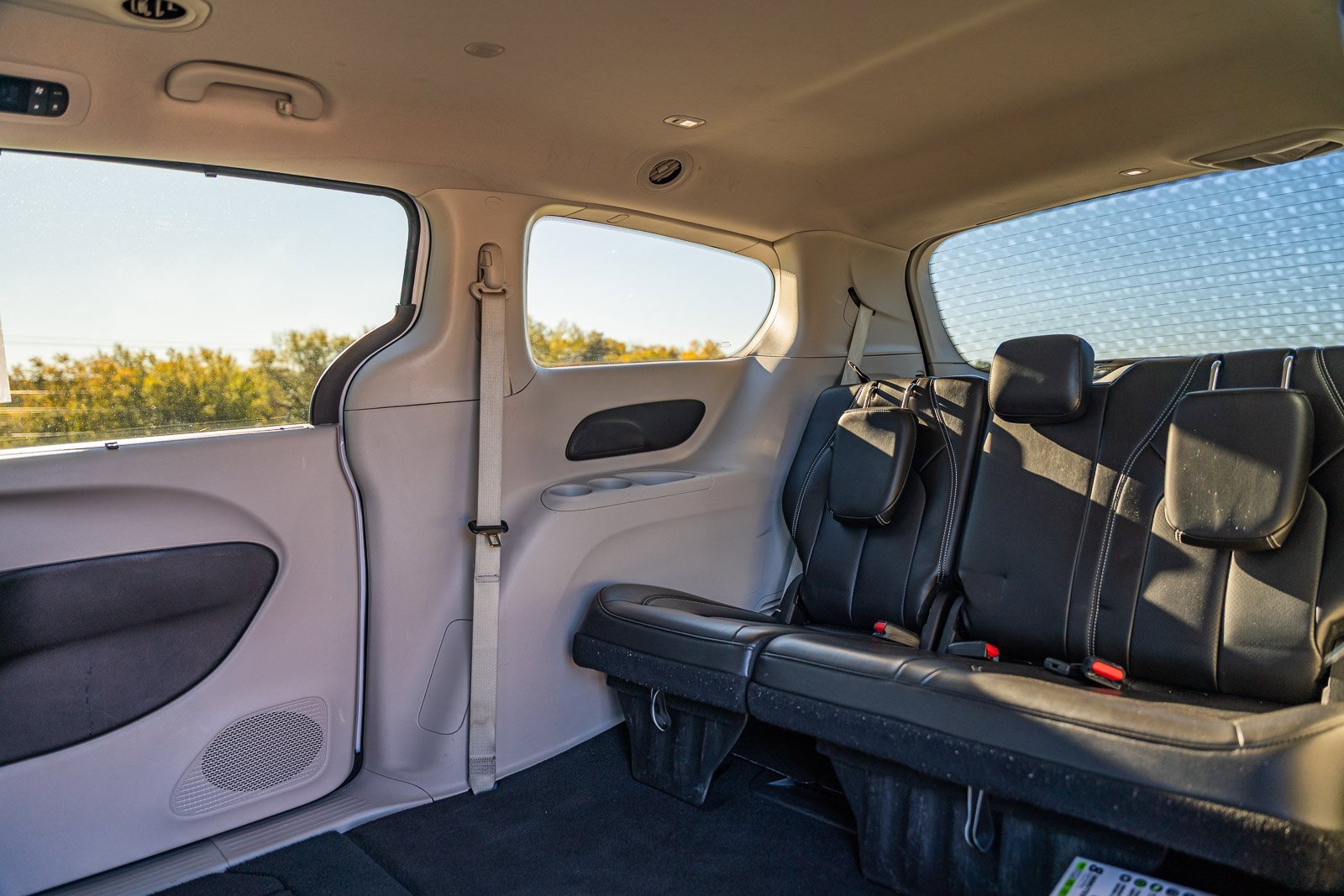 Used 2023 Chrysler Pacifica Touring-L image 19